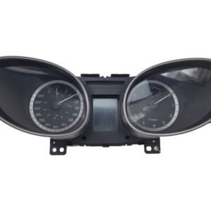 2017- 2018 Hyundai Santa Fe 3.3L  LWB  Speedometer KPH Instrumental Cluster OEM